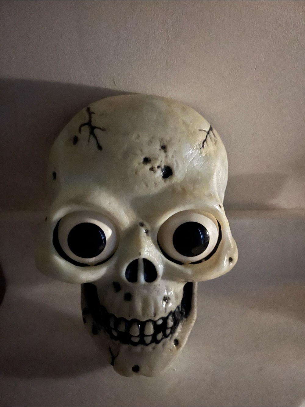 Talking Skull Moving Eyes Glows Halloween Decor Vintage WORKING Hanging Scary - Picture 6 of 10